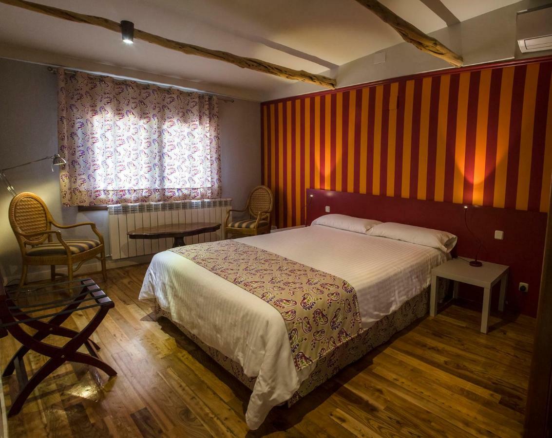 Apartamentos Rurales De La Sexma Del Sabinar Corduente Esterno foto