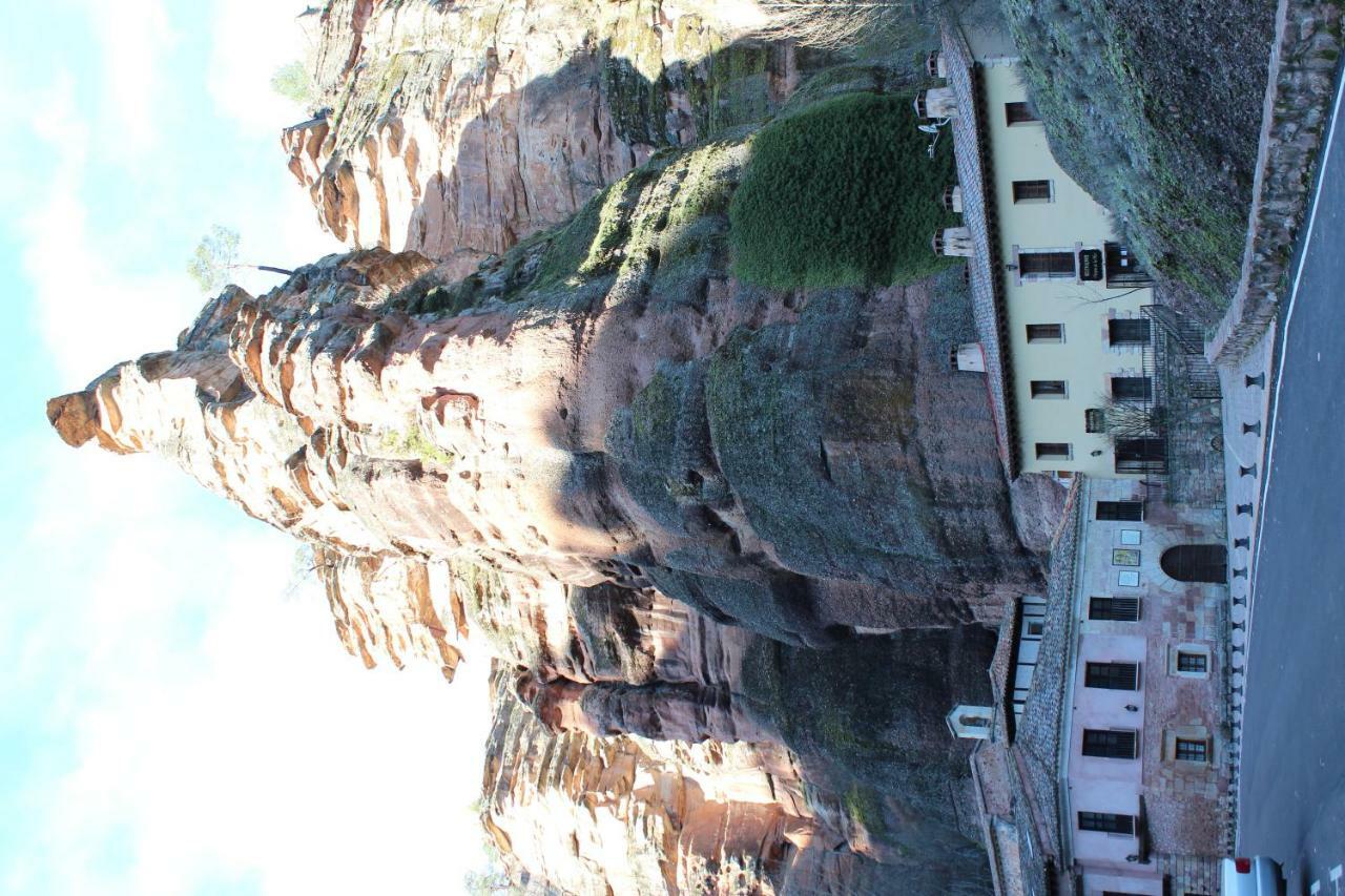 Apartamentos Rurales De La Sexma Del Sabinar Corduente Esterno foto