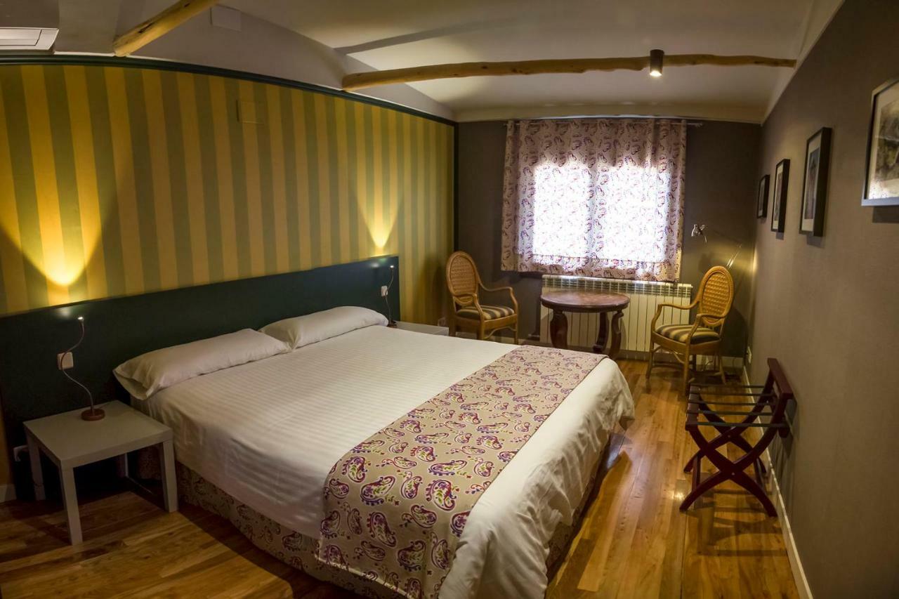 Apartamentos Rurales De La Sexma Del Sabinar Corduente Esterno foto