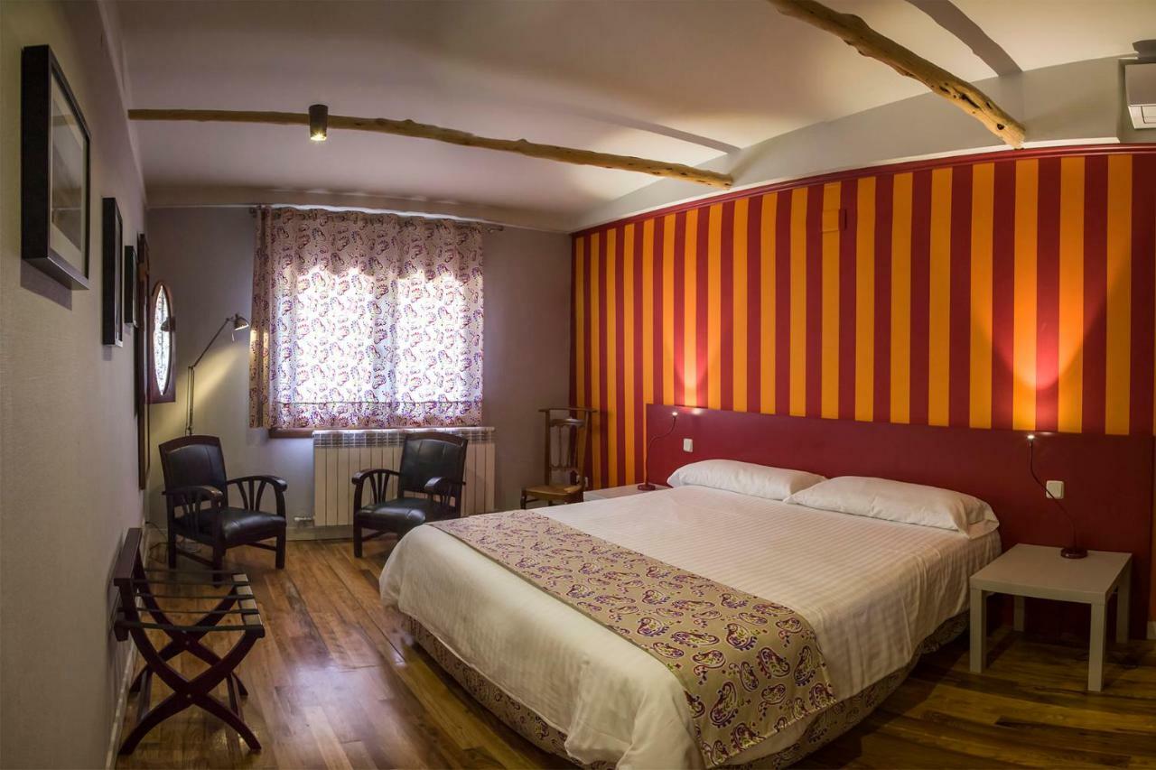 Apartamentos Rurales De La Sexma Del Sabinar Corduente Esterno foto